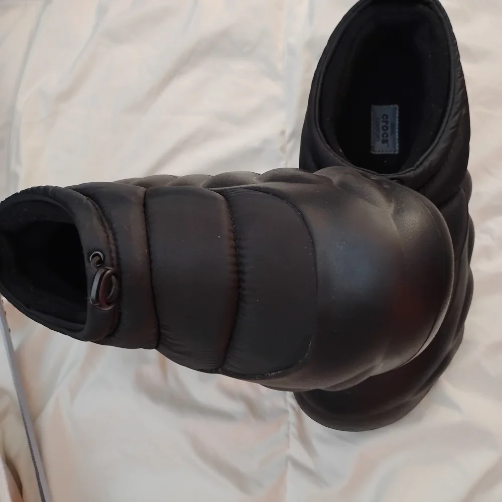 Crocs Puffer Snow Shoes